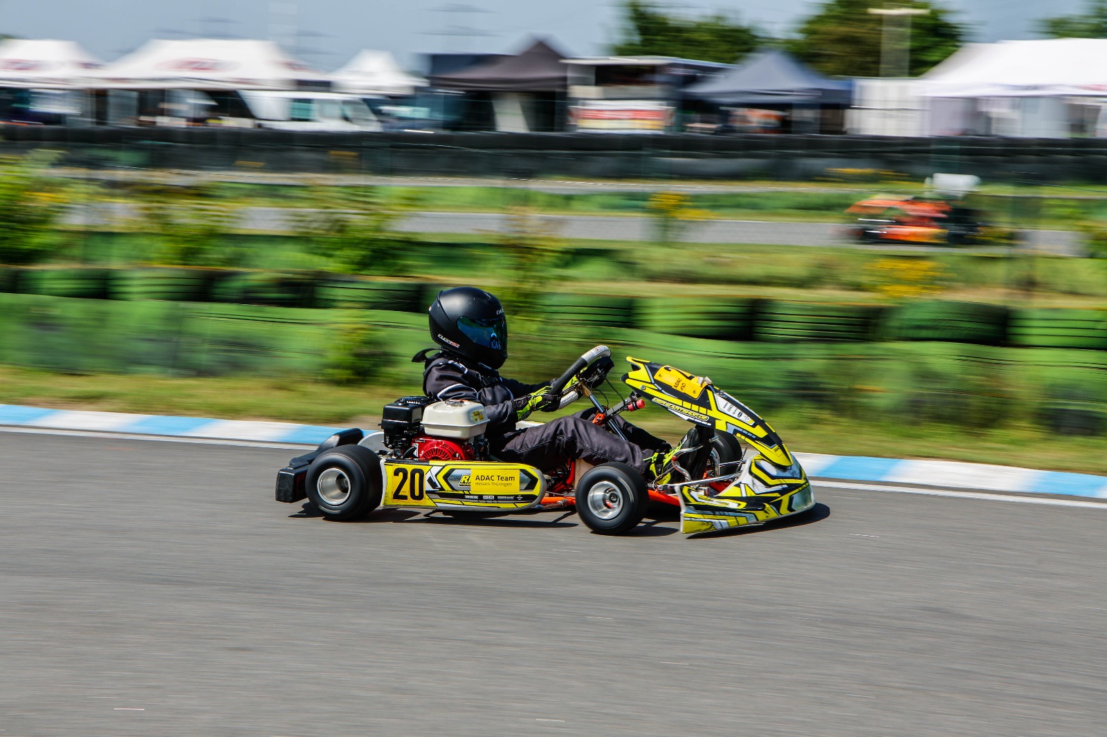 RMW-Fahrer beim ADAC Kart Rookies Cup in Walldorf