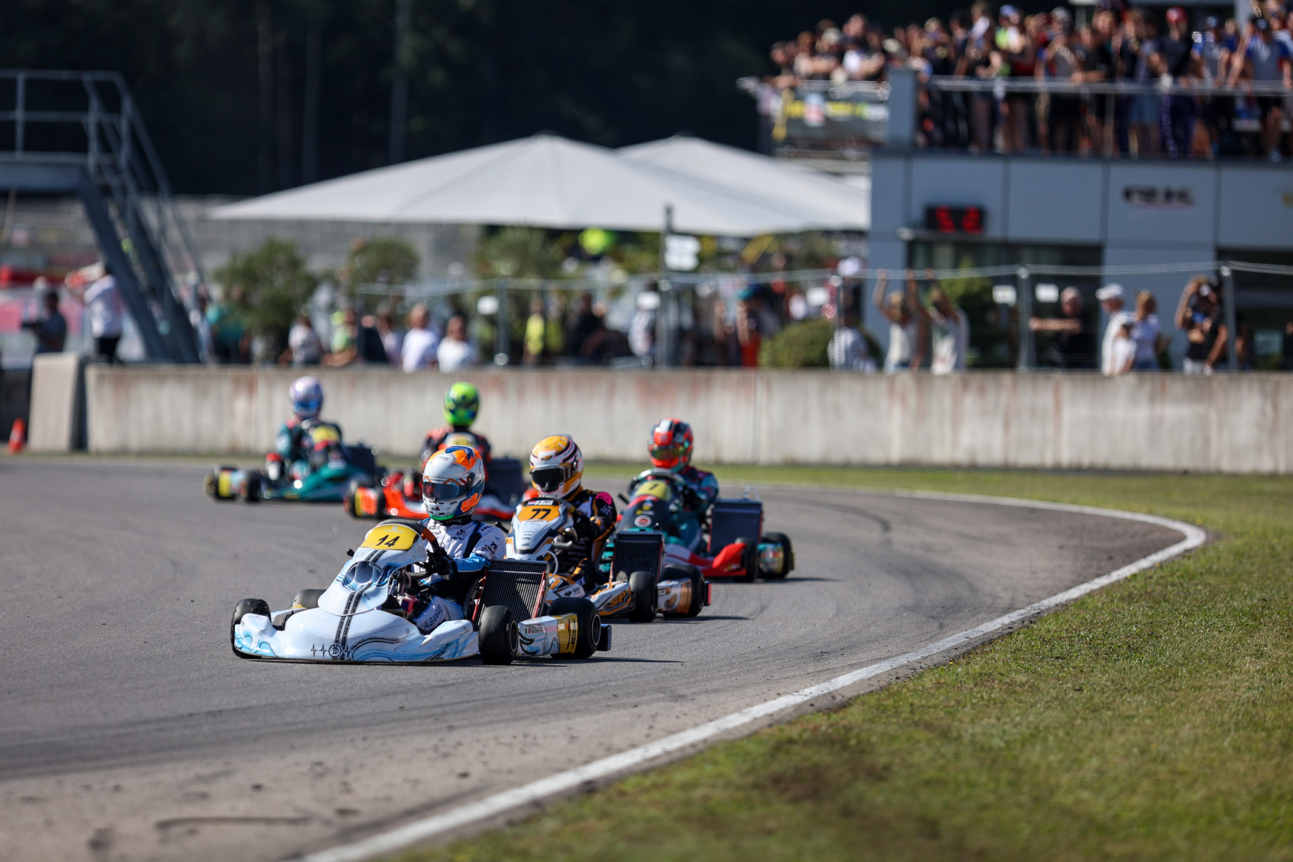 Dörr Motorsport feiert DKM-Titel in Wackersdorf
