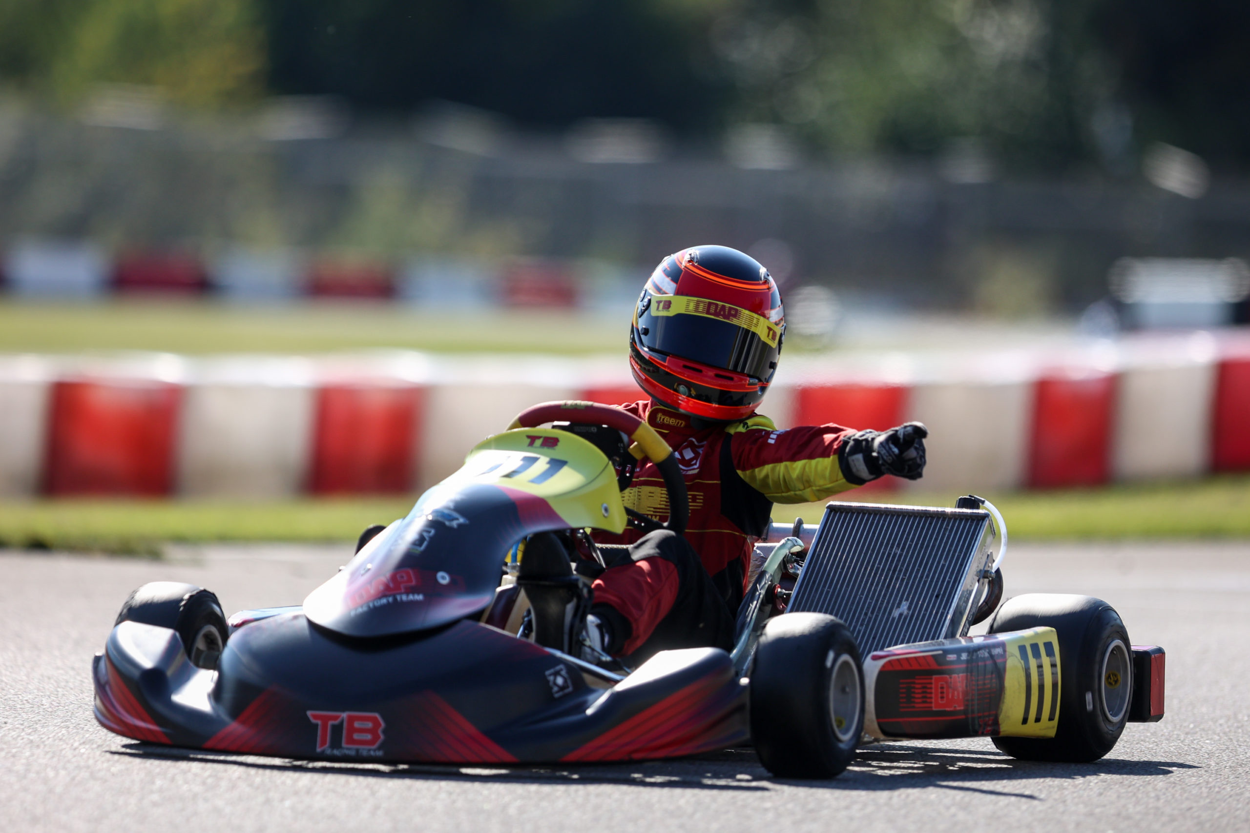 Siegreicher DKM-Saisonabschluss für DAP TB Racing in Wackersdorf