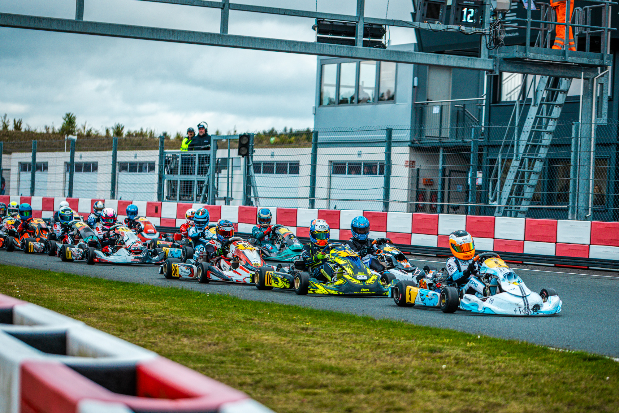 Wetterkapriolen prägen ADAC Kart Bundesendlauf in Mülsen
