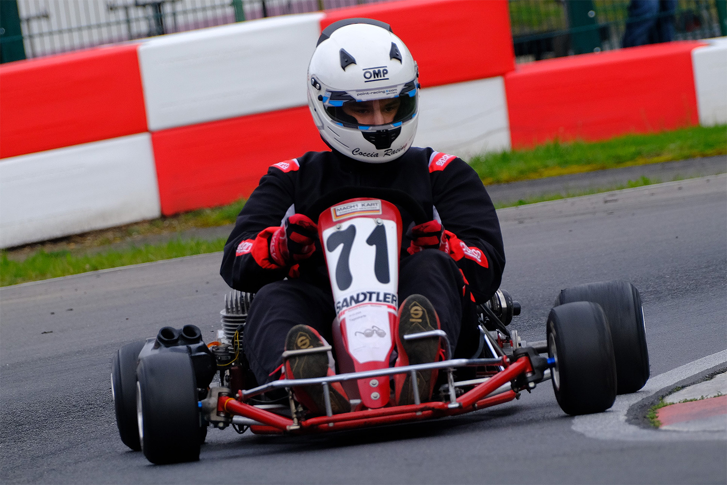 Saisonauftakt der Klassik Kartfahrer beim Frühjahrscup in Kerpen