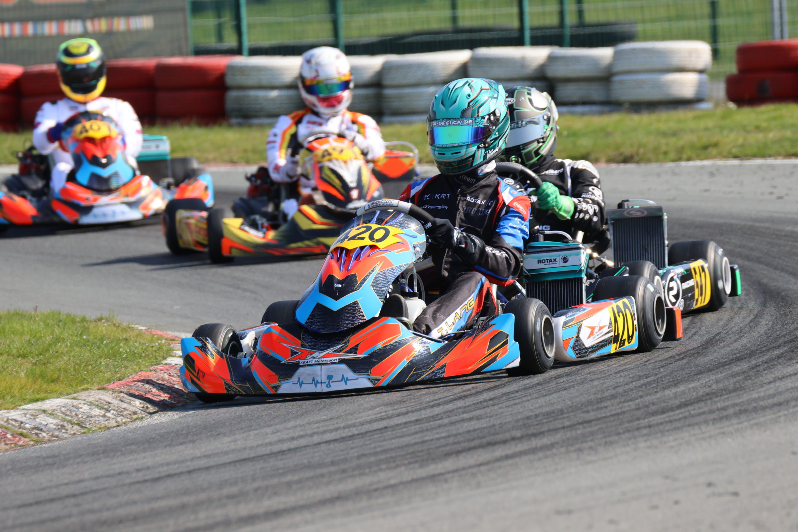 Theo Lang überzeugt beim BNL-Auftakt in Ostricourt