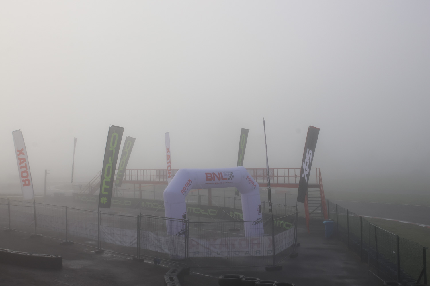 Nebel und enge Kämpfe prägen BNL Round 2 in Mariembourg 