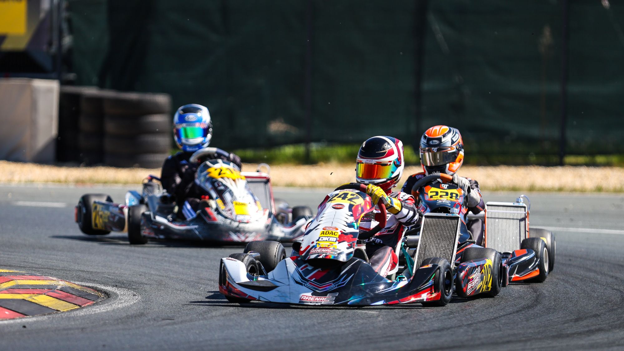 Arena E Sachsenring Junior Team zeigt starke Pace beim DKM-Heimspiel