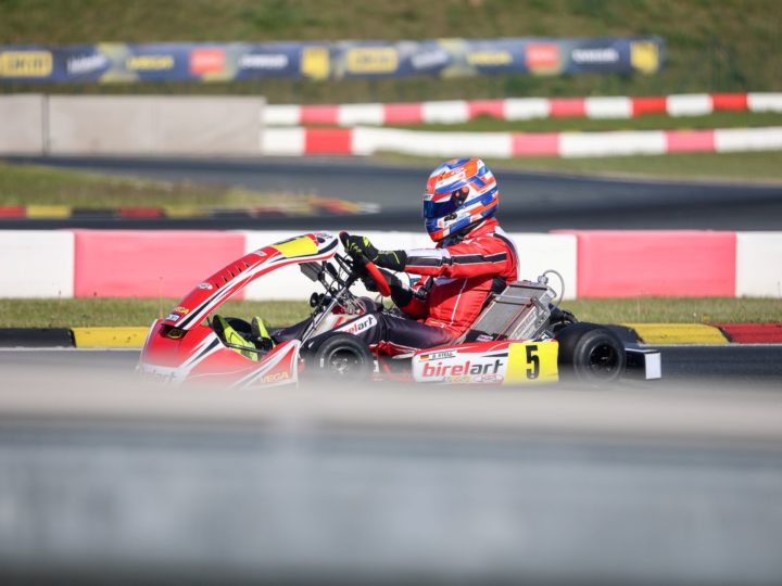 Daniel Stell gewinnt DKM-Auftakt für Kartshop Ampfing