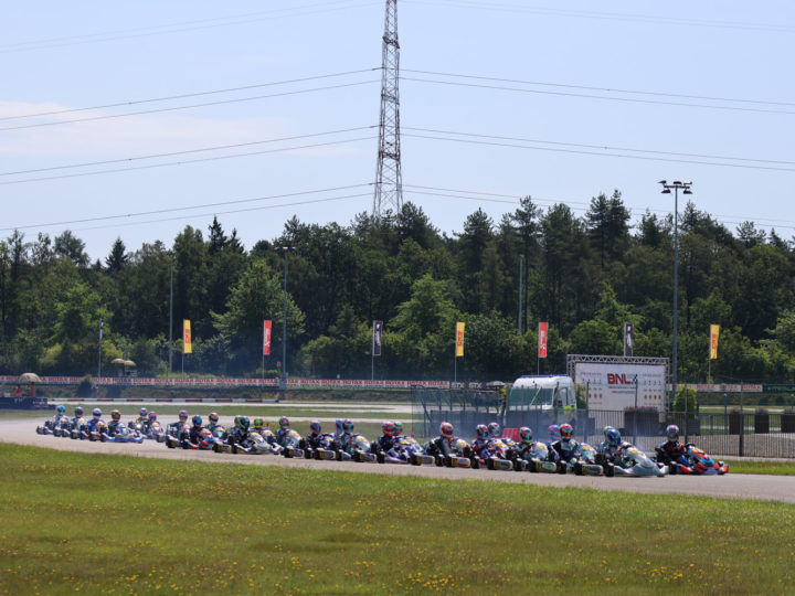 160 Fahrer trotzen der Hitze bei BNL Round 3 in Genk