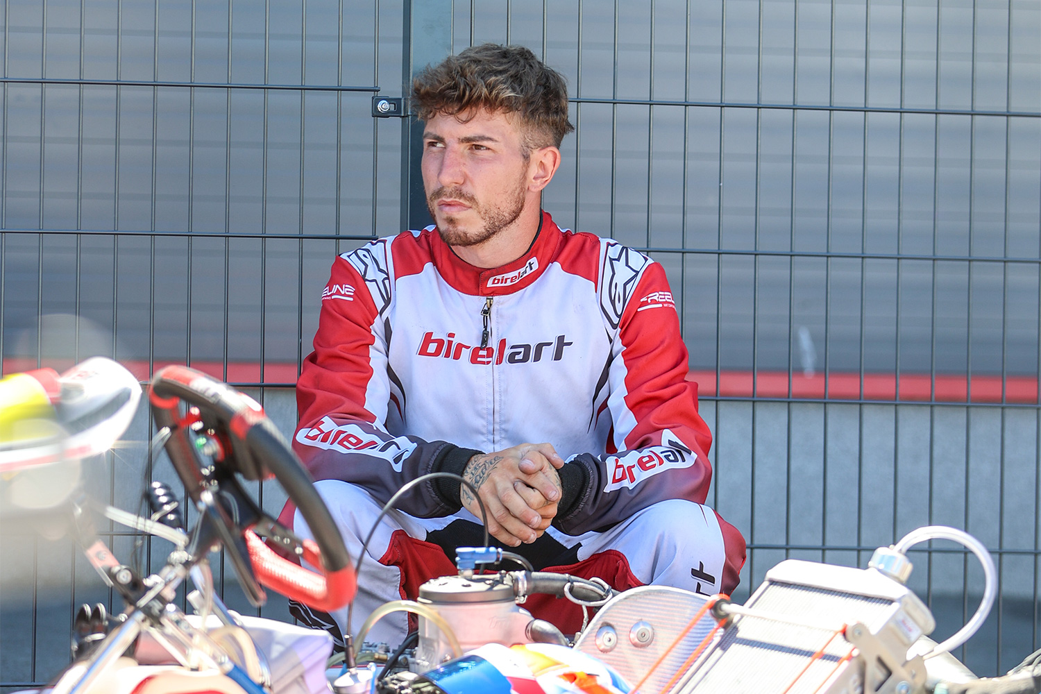 Erfolgsgespann bleibt zusammen: Daniel Stell startet auch 2027 für Kartshop Ampfing