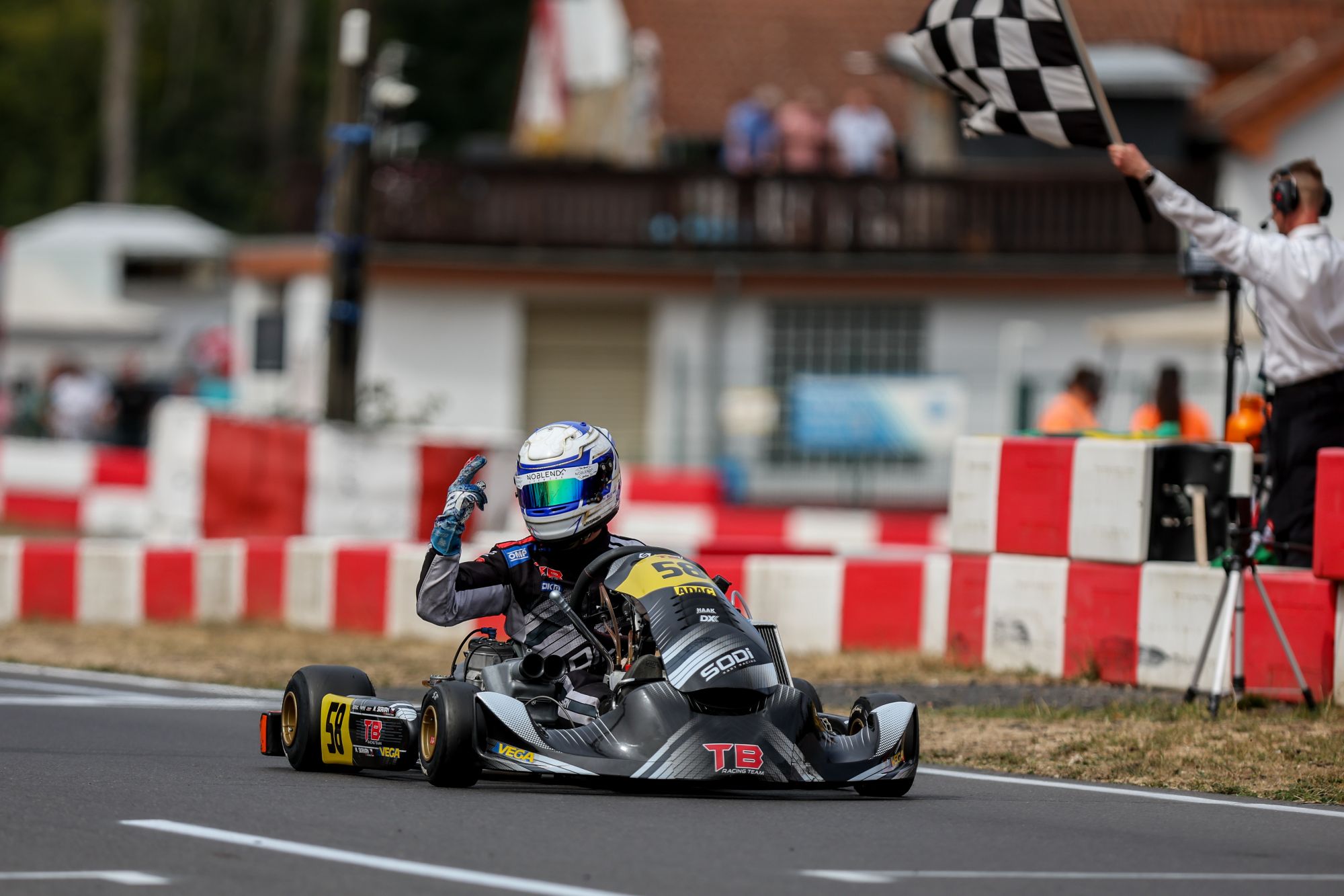 Marek Skrivan macht Meistertitel in Kerpen vorzeitig perfekt
