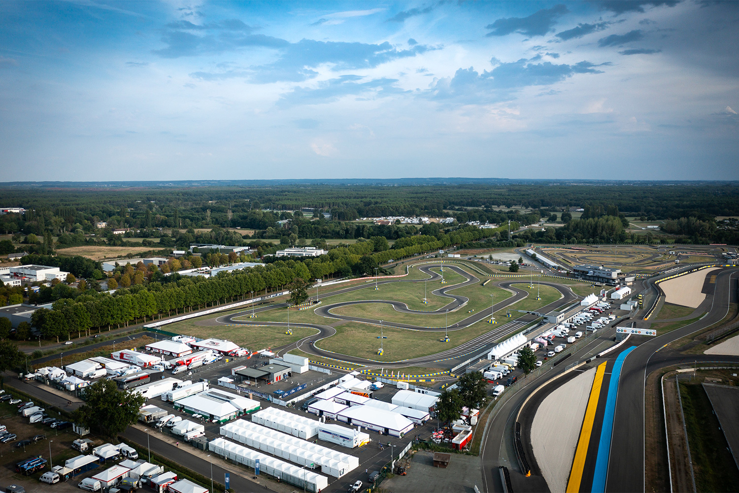 WM-Generalprobe in Le Mans: Van Walstijn, Kajak und Fore siegen