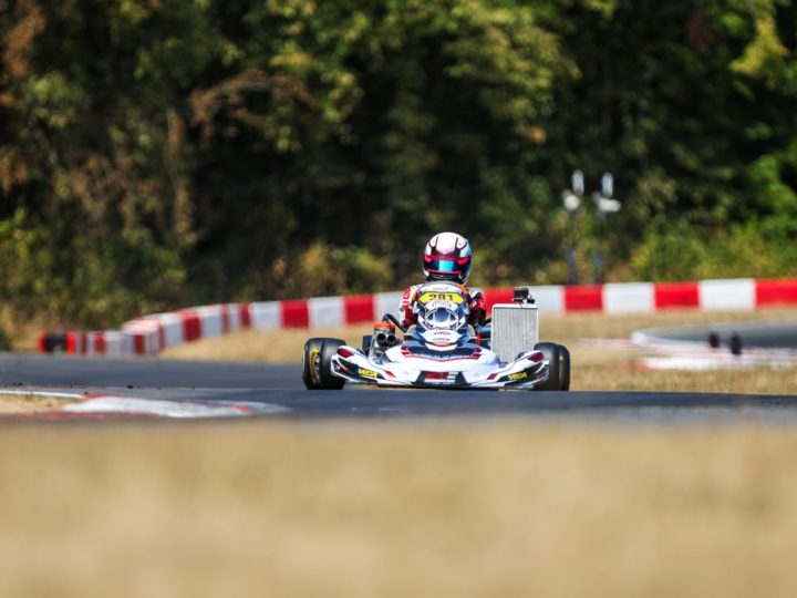 Arena E Sachsenring Junior Team mit starkem Schlussspurt in Kerpen