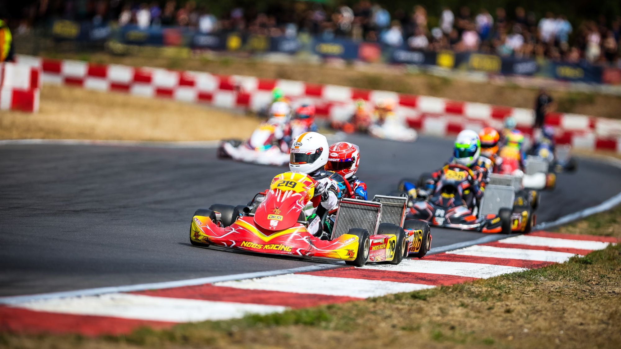 Pole, Podium und starkes Debüt für Nees Racing in Kerpen