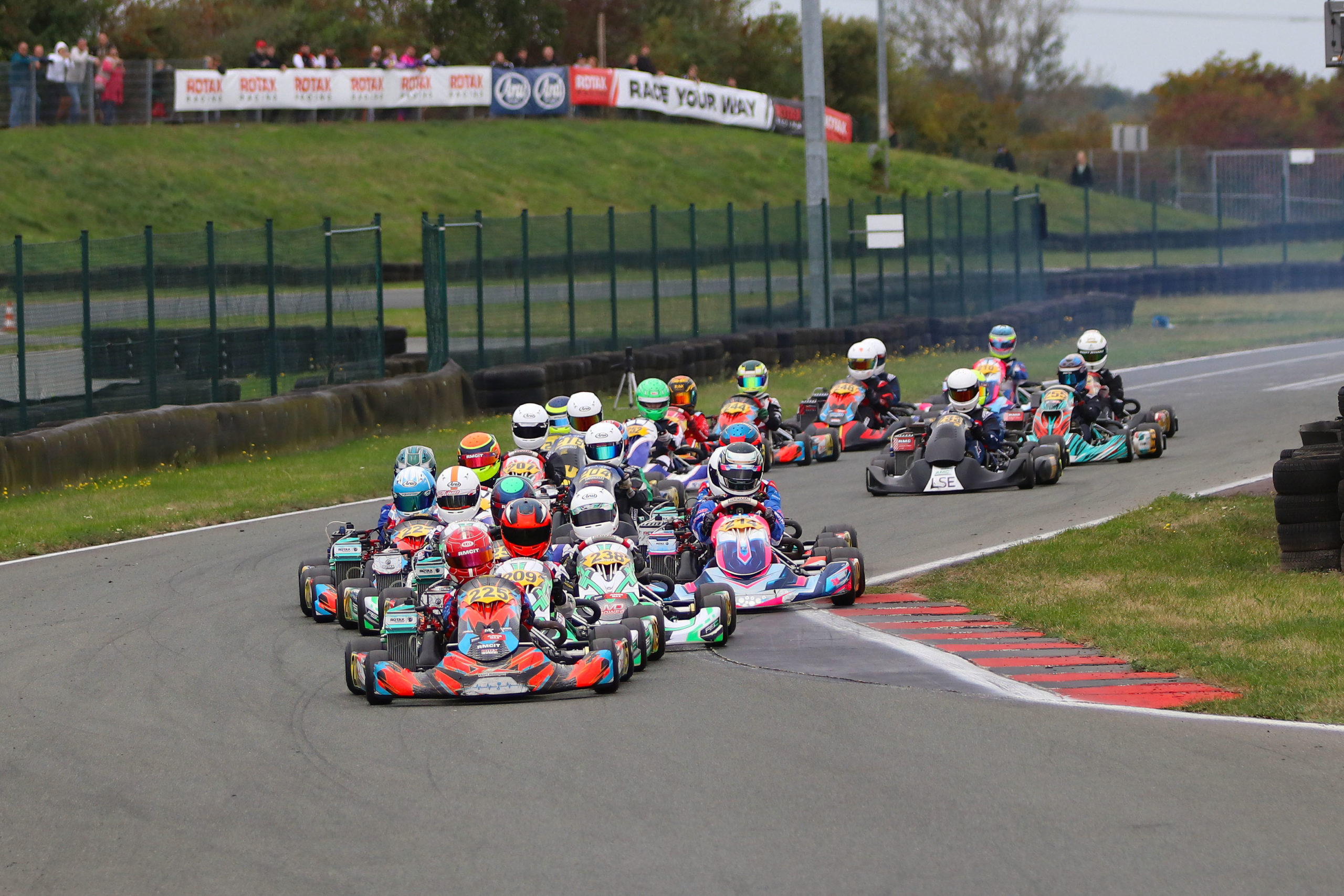 RMC Germany: Dramatisches Saisonfinale in Oschersleben