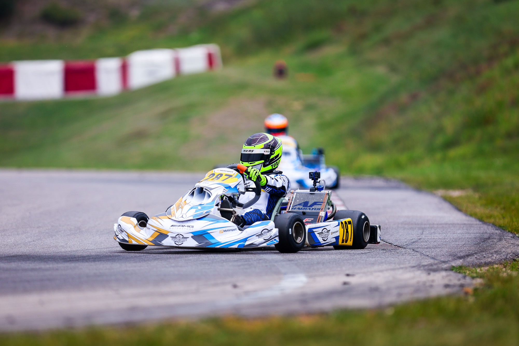 CV Performance Group holt Pokale bei AKM-Finale 