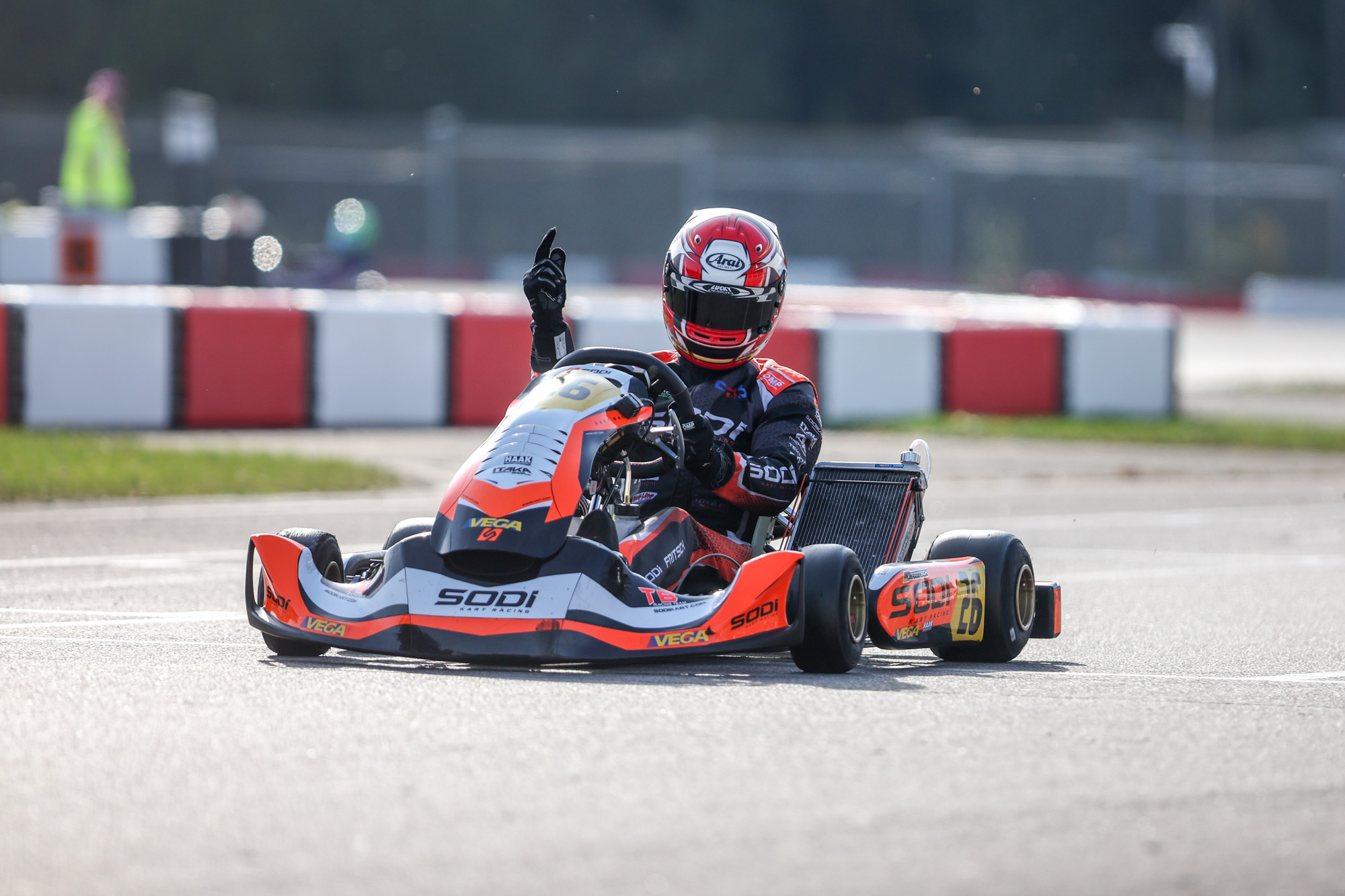 TB Racing Team gewinnt mit Valentino Fritsch das AKM-Finale